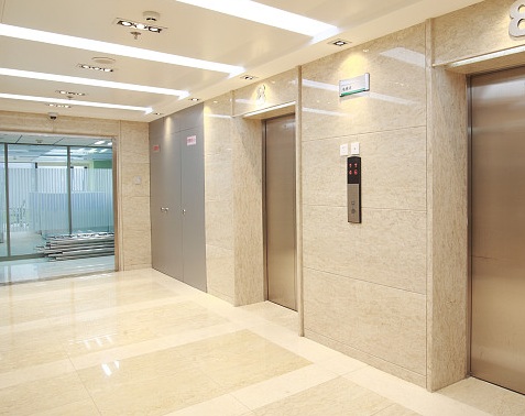 购房时电梯楼怎么选楼层？